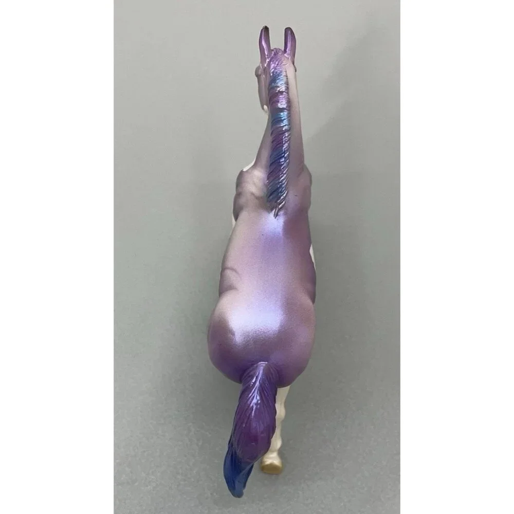 Breyer‎ Stablemates Series 6 Ultra Rare 2024 Chase Mystery Horse Surprise Purple